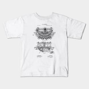 Patent Art - Vintage Typewriter Design Kids T-Shirt